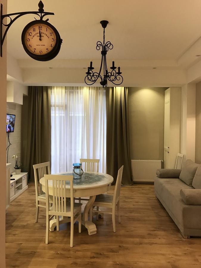 New Apartment In Old טביליסי מראה חיצוני תמונה